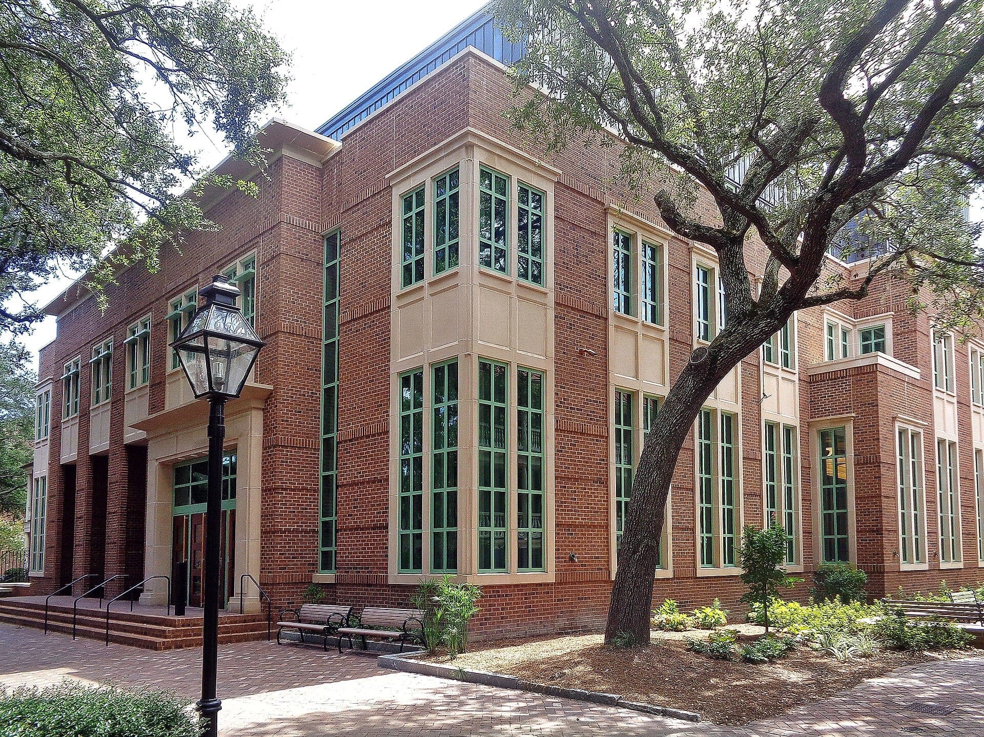 The Rita Liddy Hollings Science Center at the College of Charleston, home of the college's physics and astronomy department, in August 2018.